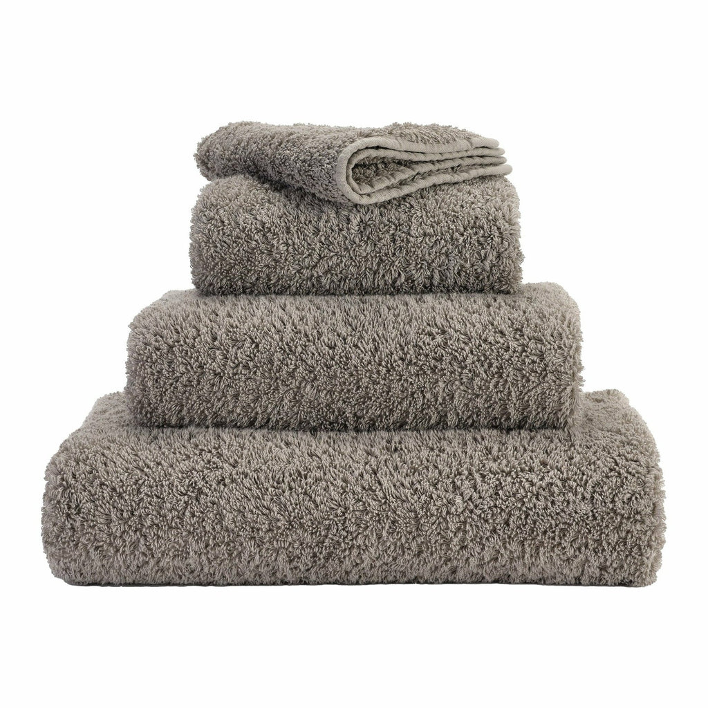 Abyss Super Pile Towels in 940 Atmosphere. Available in Canada @ TMASC.