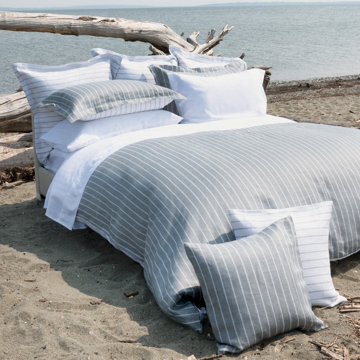 Linea Duvet Cover