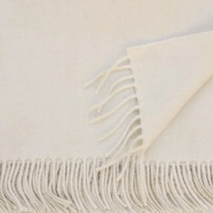 Alfie Alpaca Throw in Cream