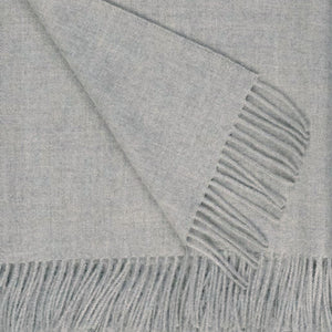 Alfie Alpaca Throw in Mist