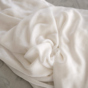 Divina Throws & Shawls