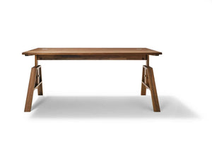 TEAM 7 atelier desk. photo: TEAM 7 - Available in Canada at The Mattress & Sleep Co.