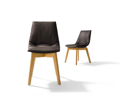 TEAM 7 lui chair. photo: TEAM 7 - Available in Canada at The Mattress & Sleep Co.