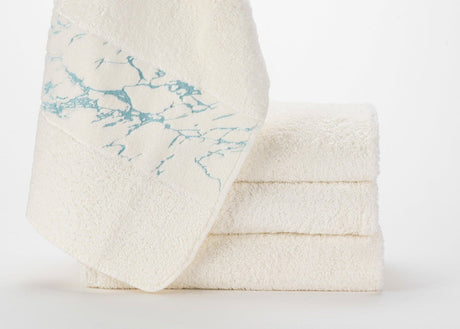 Abyss Alpi Towels with 235 Ice design elements.