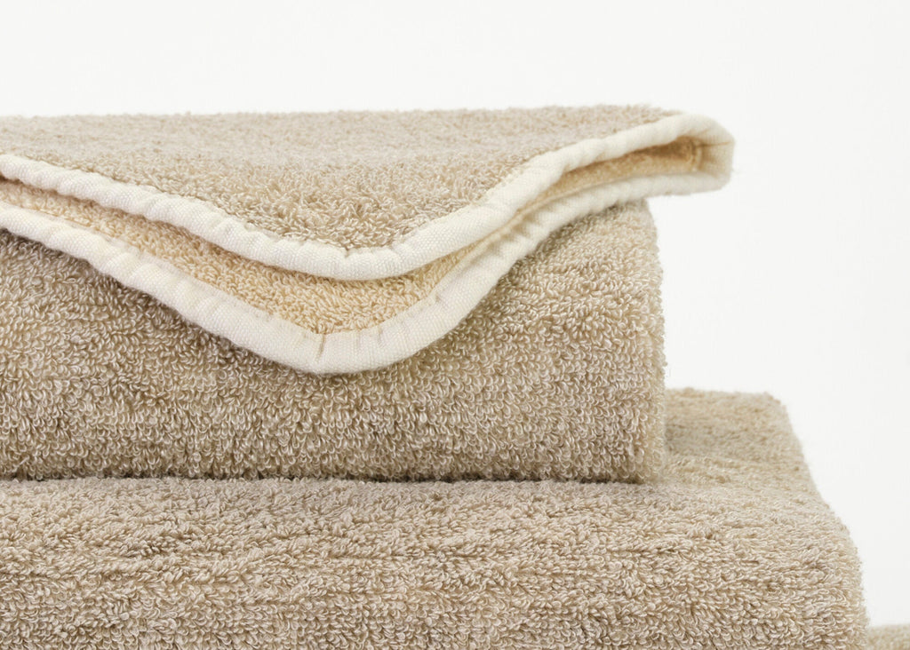 Abyss Lino Towels in 101 Natural Two-Tone