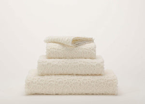 Lodge Towels in 103 Ivory