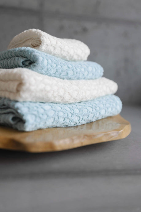 Lodge Towels - Available in 103 Ivory & 235 Ice