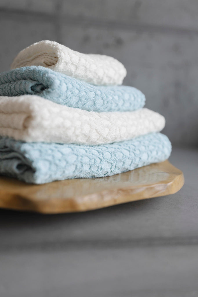 Lodge Towels - Available in 103 Ivory & 235 Ice