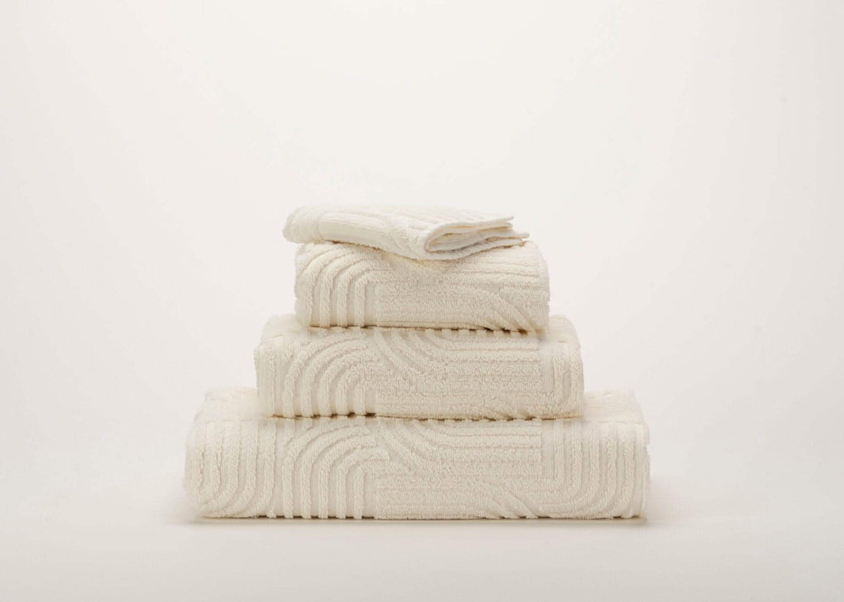 Abyss Olly Towels in 103 Ivory