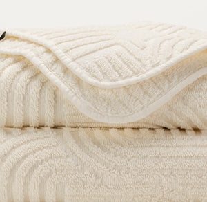 Abyss Olly Towels in 103 Ivory