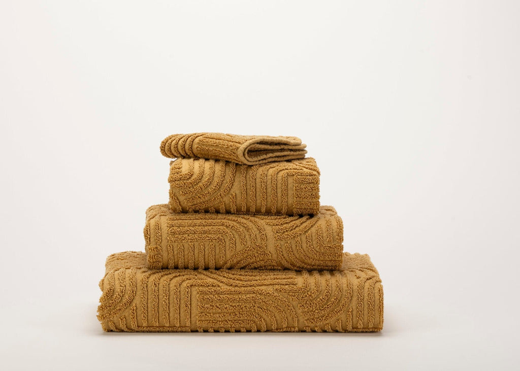 Abyss Olly Towels in 840 Gold