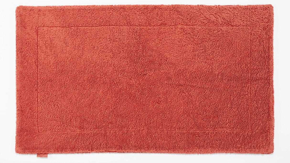 Abyss & Habidecor Double Tub Mat in 638 Chili. Available in Canada @ TMASC.