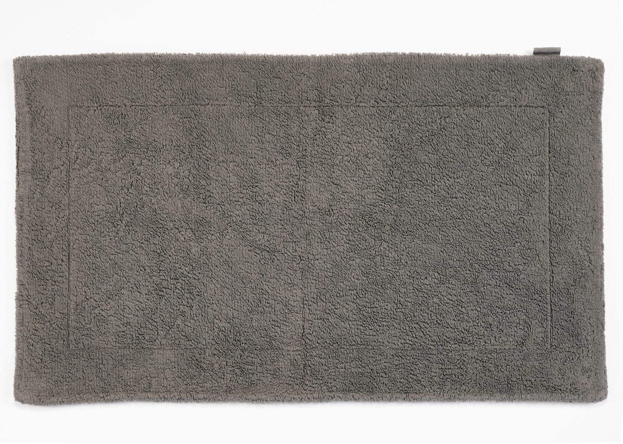 Abyss & Habidecor Double Tub Mat in 920 Gris. Available in Canada @ TMASC.