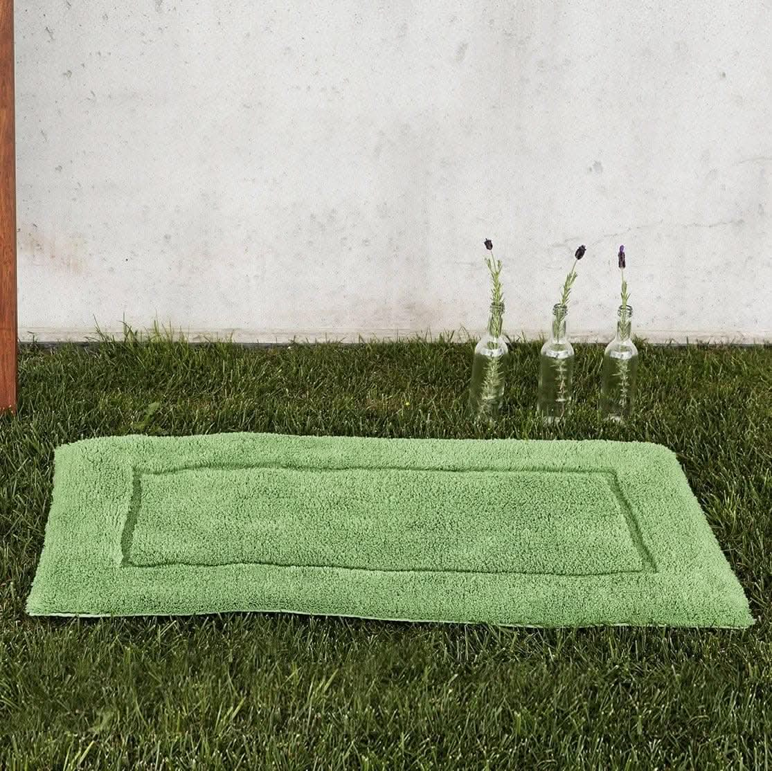 Habidecor Must Bath Rug in 165 Apple Green