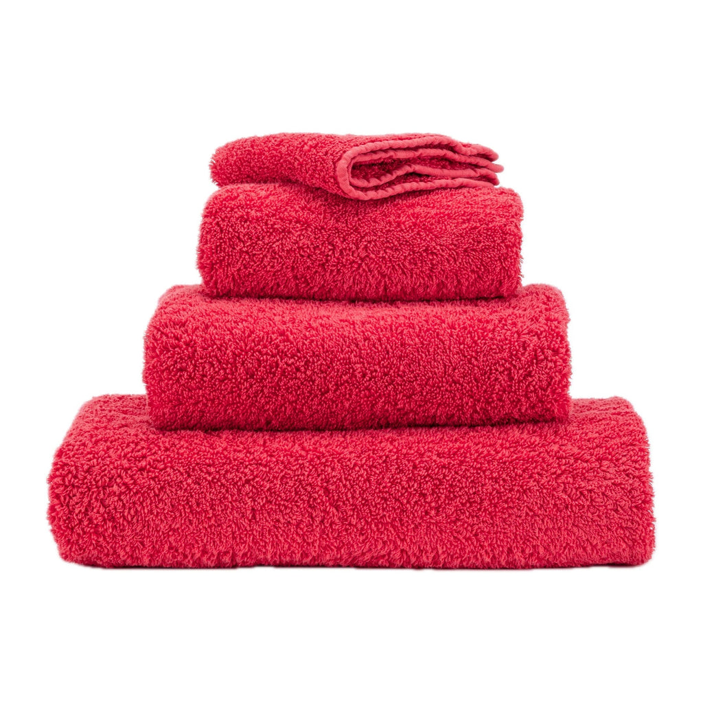 Abyss Super Pile Towels in 579 Viva Magenta. Available in Canada @ TMASC.
