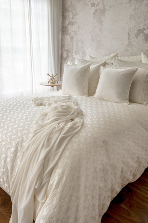 Anello Alabaster Duvet Cover