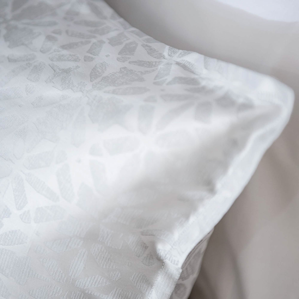 Aura Duvet Cover