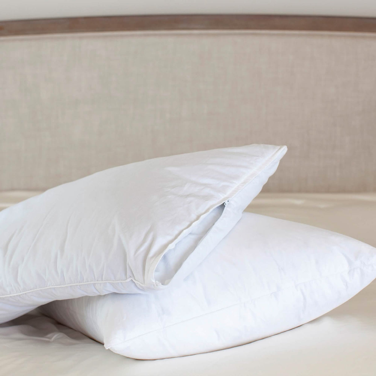 Eider Luxe Pillow